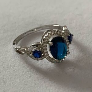 925 Sterling Silver Vintage-Style Faux Sapphire & Diamond CZ Engagement Ring